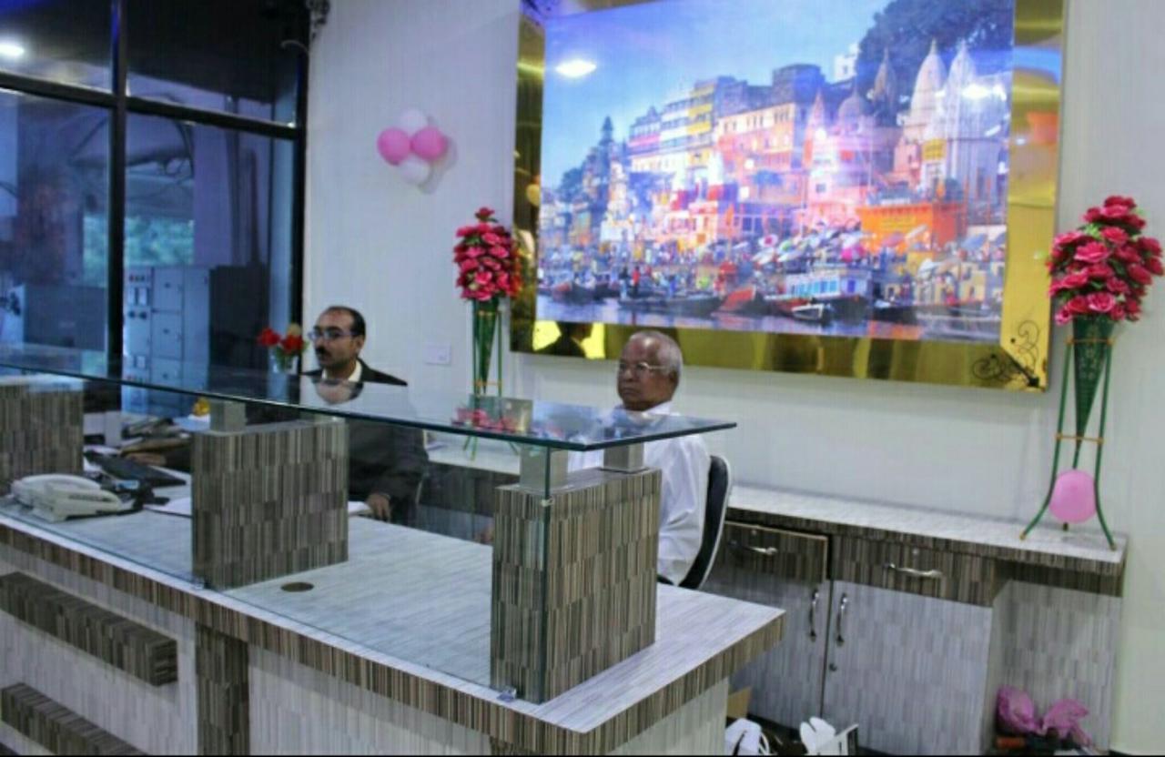 Ganga Palace Hotel Ujjain Exterior foto